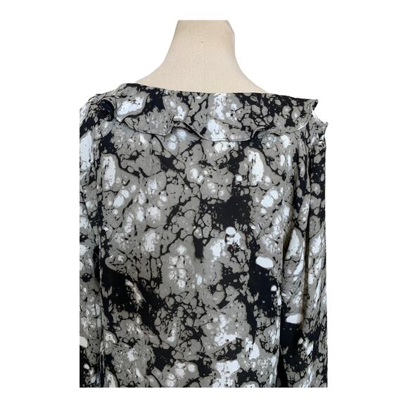 Anne Klein black abstract print ruffled neck long sleeves blouse size Large - Picture 9 of 11